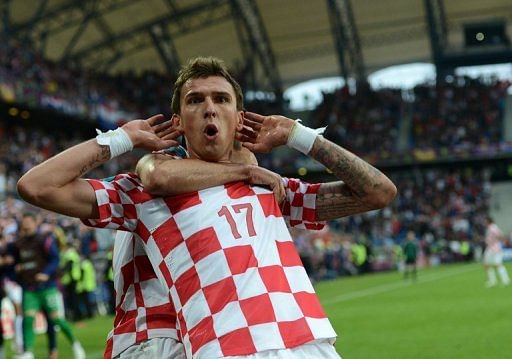 Croatia came from 1-0 down to draw 1-1 with Italy thanks to Mario Mandzukic's third goal of the tournament